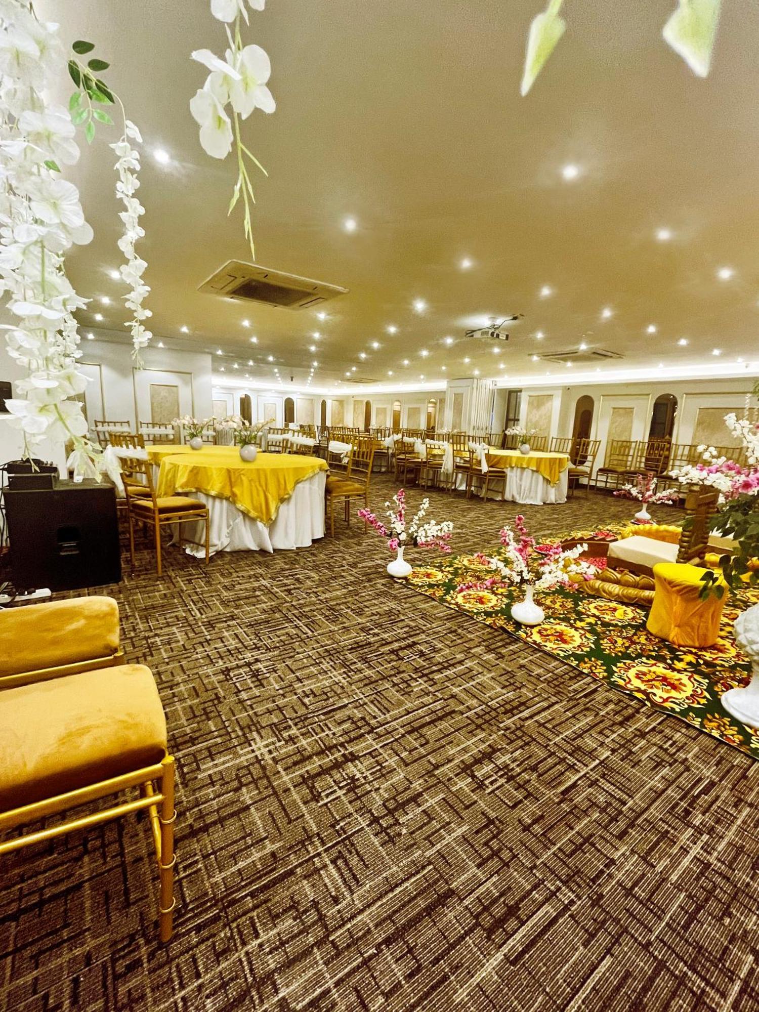Hotel Town Pallace Inn Patel Nagar New Delhi Exterior foto