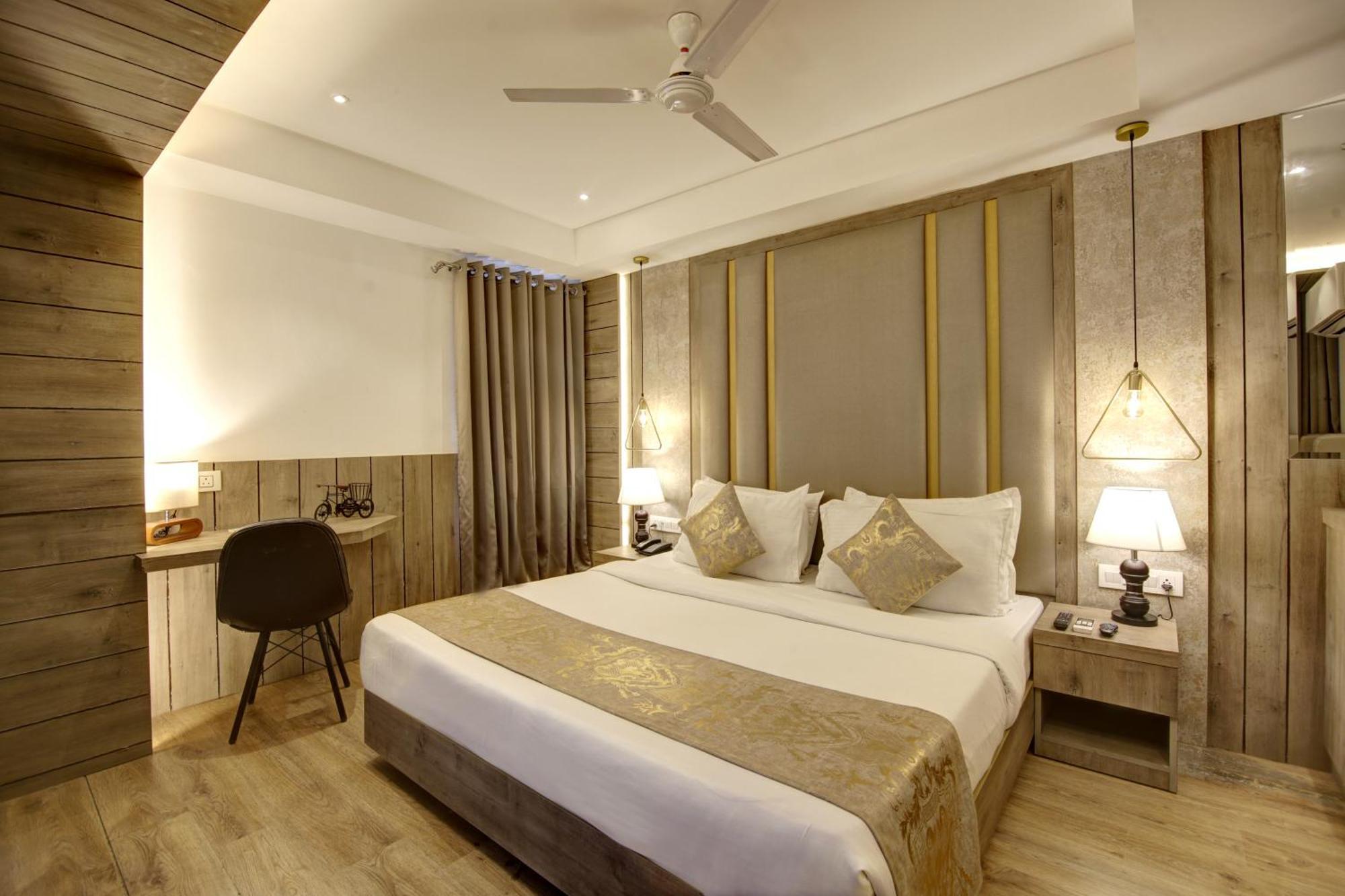 Hotel Town Pallace Inn Patel Nagar New Delhi Exterior foto
